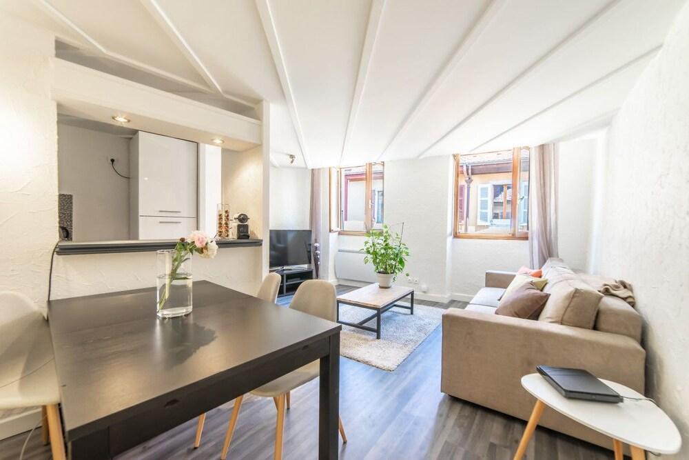 Le Saint Jean - Appartement Rue Carnot Pour 2 - 4 Pers Annecy Exterior foto